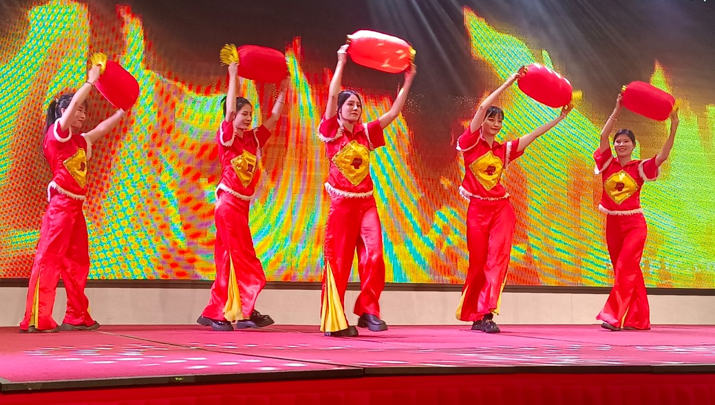 Gathering strength to create new achievements:YAGUand Zhenchuang 2025 Annual meeting ceremony was held